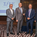 Στα 6,9 δισ. η συνεισφορά του κλάδου φαρμάκων στην ελληνική οικονομία