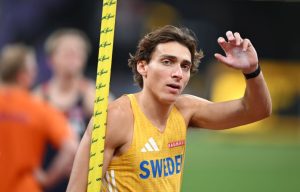 Παγκόσμιο Πρωτάθλημα στίβου: Ασημένιο μετάλλιο στο επί κοντώ ο Καραλής