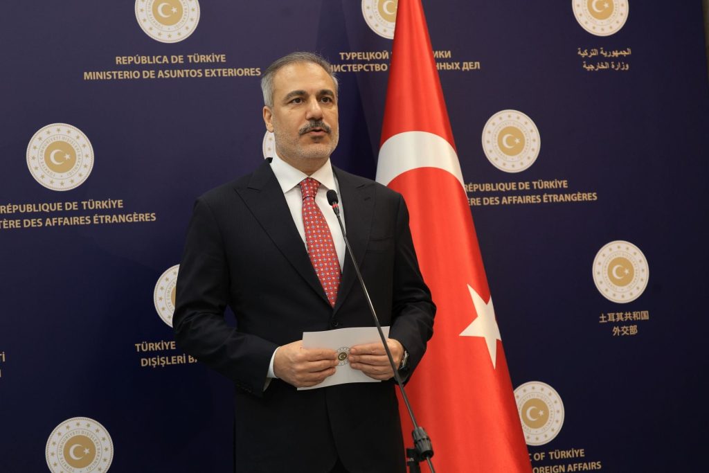 Ας έχει το νου της η Αθήνα: Στην Ιταλία ο Φιντάν - Επί τάπητος ενεργειακά, Λιβύη και οικονομία