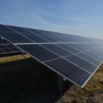 Η «πράσινη» Ευρώπη αντιμέτωπη με την ενεργειακή μονοκρατορία της Κίνας