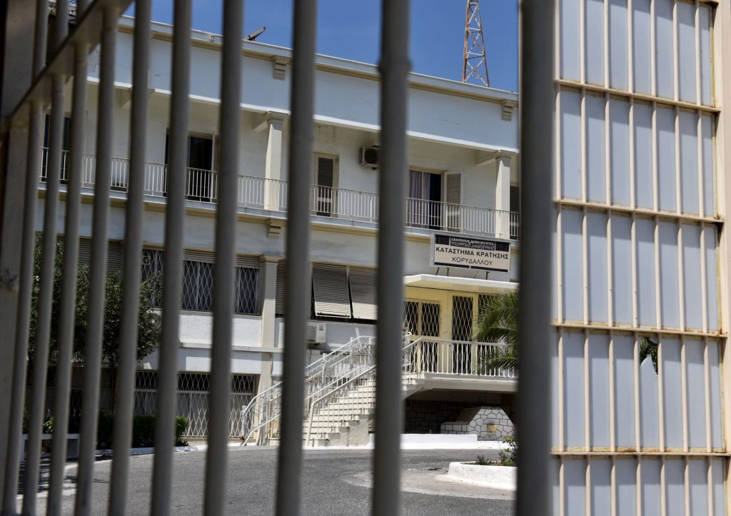 «Ασφυκτιούν» οι φυλακές από αλλοδαπούς - Τα στατιστικά ανά εθνικότητα