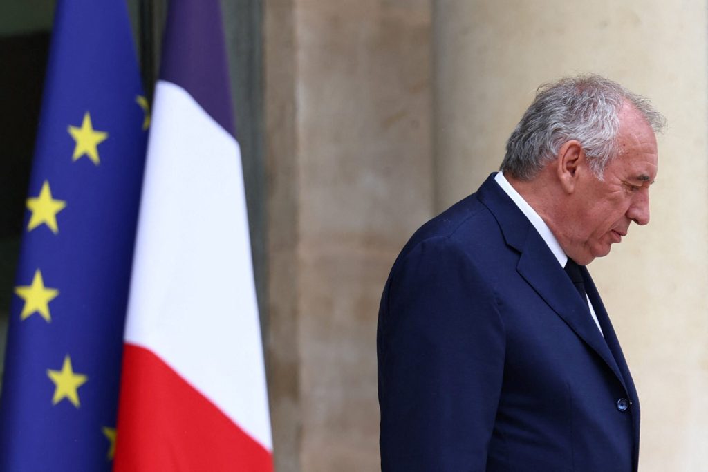 Έφτασε η ώρα της κρίσης για την κυβέρνηση Μπαϊρού στη Γαλλία