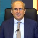 Χατζηδάκης: Δεν συνωμοτούν υπέρ της κυβέρνησης όσοι διεθνώς βλέπουν βελτίωση της οικονομίας
