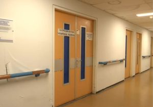 Ιατροδικαστική Πατρών: Ανοίγουν ξανά υποθέσεις που είχαν μπει στο αρχείο - Σε αναστολή καθηκόντων ο Ανδρέας Γκότσης