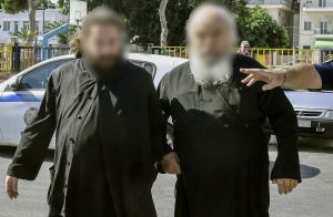 Καλάβρυτα: «Τα κειμήλια ανήκουν σε προσωπική συλλογή» είπε ο ηγούμενος