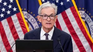 Σε μείωση επιτοκίων κατά 25 μονάδες βάσης προχώρησε η Fed