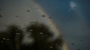 Βροχερός ο καιρός στα δυτικά και βόρεια - Θερμοκρασία μέχρι 35 βαθμούς