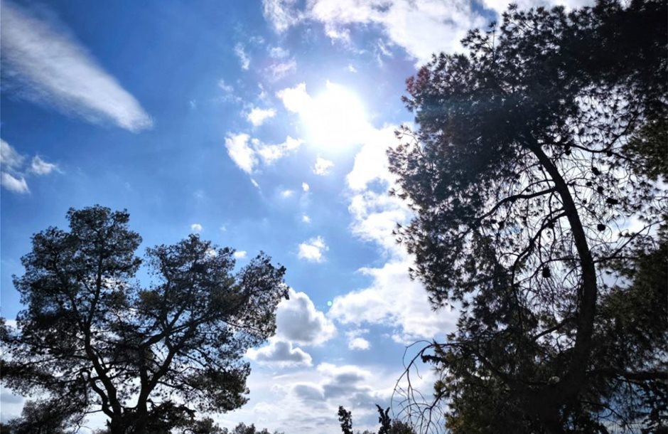 Αίθριος καιρός και σήμερα