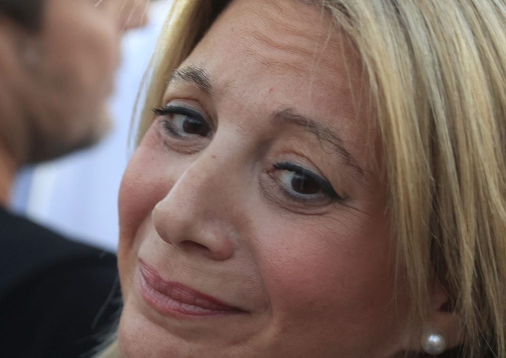 Καρυστιανού: «Άνοιξα τη σακούλα να δώσω ένα τελευταίο χάδι» - Θα συμμετέχει σε κόμμα;