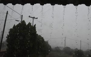 Καιρός για... Φθινόπωρο - Επικίνδυνα φαινόμενα το Σαββατοκύριακο