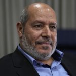 Ποιος είναι ο ηγέτης της Χαμάς Χαλίλ αλ Χάγια, που μπήκε στο στόχαστρο του Ισραήλ