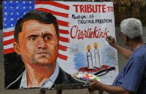 Εντοπίστηκε το όπλο του δράστη της δολοφονίας του Τσάρλι Κερκ και υπάρχουν φωτογραφίες του υπόπτου