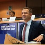 Στην Ινδία ο Χάνσεν εν μέσω εμπορικών διαπραγματεύσεων