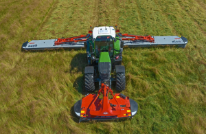 Το μεγαλύτερο της χορτοκοπτικό με δίσκους παρουσίασε η Kuhn