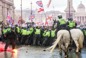 Μήνυμα Ίλον Μασκ στους Βρετανούς: Διαλύστε την Βουλή - Αλλάξτε κυβέρνηση