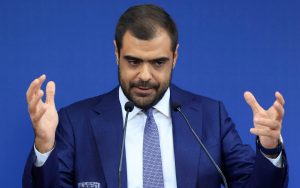 «Θέλουμε, αλλά δεν μας το επιτρέπει η Ευρώπη», η δήλωση Μαρινάκη για τον 13ο μισθό