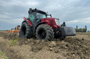 Άνετα και ευρύχωρα αποδεικνύονται τα τρακτέρ McCormick X7.624 VT-Drive - Profi