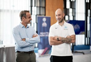 Μητσοτάκης: «Όλη η Ελλάδα είναι περήφανη για την Εθνική μας»