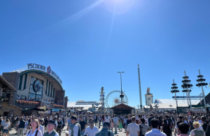 Με τιμές ρεκόρ και καλοκαιρινό καιρό η αυλαία του Oktoberfest - Beer & Brunch