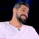 «Η χημειοθεραπεία δεν πήγε τόσο καλά»: Συγκινεί ο Γιώργος Παράσχος για τη μάχη του με τον καρκίνο