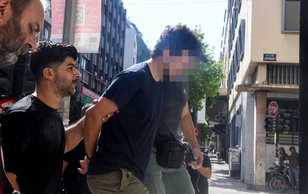 Η φιλία μας «δεν πάει πιο πάνω» - Η συγκινητική επανένωση των 2 εθελοντών