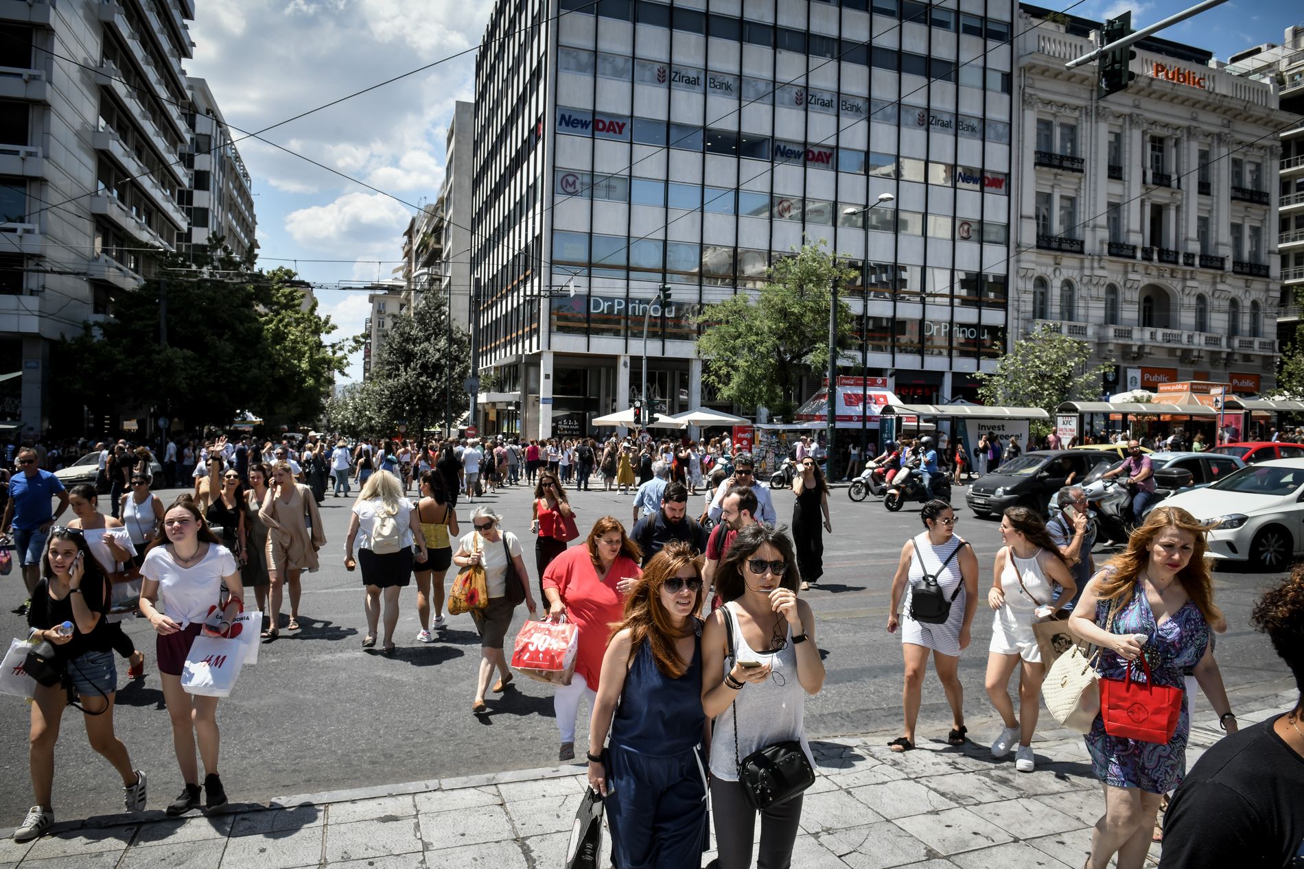 Δημογραφικό: Ερημώνουν χιλιάδες οικισμοί - Η Ελλάδα γερνά και αδειάζει