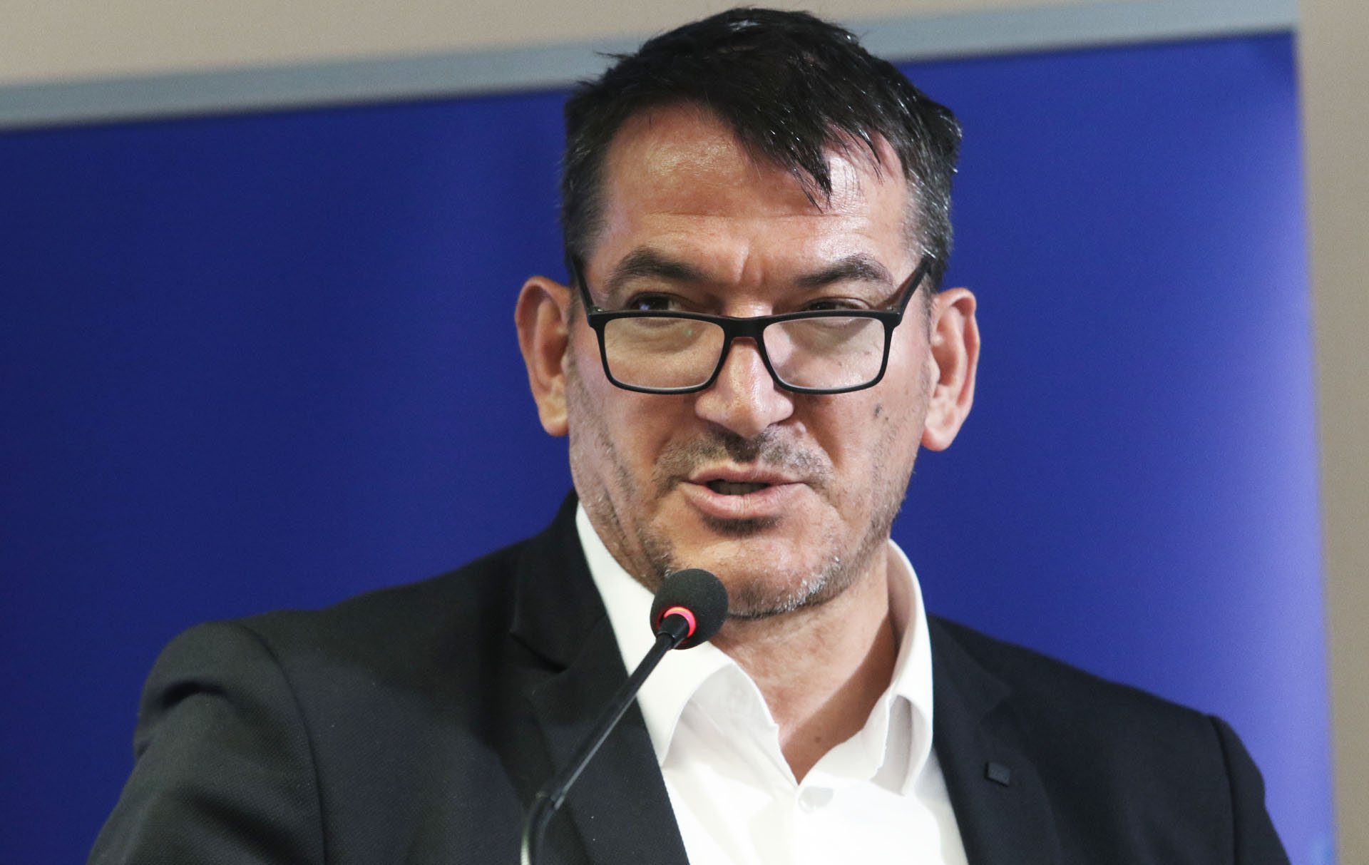 Η Ολυμπιακή δάδα, ο Πύρρος Δήμας και η αντίδραση της ΕΟΕ