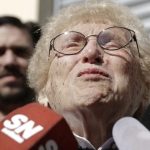 Η Ρόσα Ροϊσινμπλίτ, εμβληματική Γιαγιά της Πλατείας Μαΐου, πεθαίνει στα 106 της χρόνια