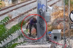 Ένας 29χρονος Ρομά συνελήφθη στις γραμμές του Προαστιακού των Αγίων Αναργύρων