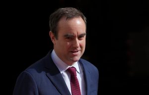 Οι αποδόσεις των γαλλικών ομολόγων δεν θυμίζουν χώρα του πυρήνα της Ευρωζώνης