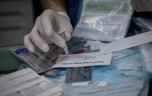 Καθηγητής καταδικάστηκε επειδή εν μέσω κορονοϊού προσήλθε στο σχολείο χωρίς αρνητικό self-test