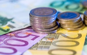 Προϋπολογισμός: Πρωτογενές πλεόνασμα ύψους 8,696 δισ. ευρώ το 8μηνο του 2025