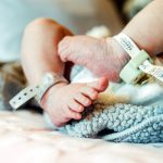 Νέα υπόθεση σοκ με τον θάνατο βρέφους 2,5 μηνών στην Πάτρα το 2013 φέρνει στο φως το «Χαμόγελο του Παιδιού»