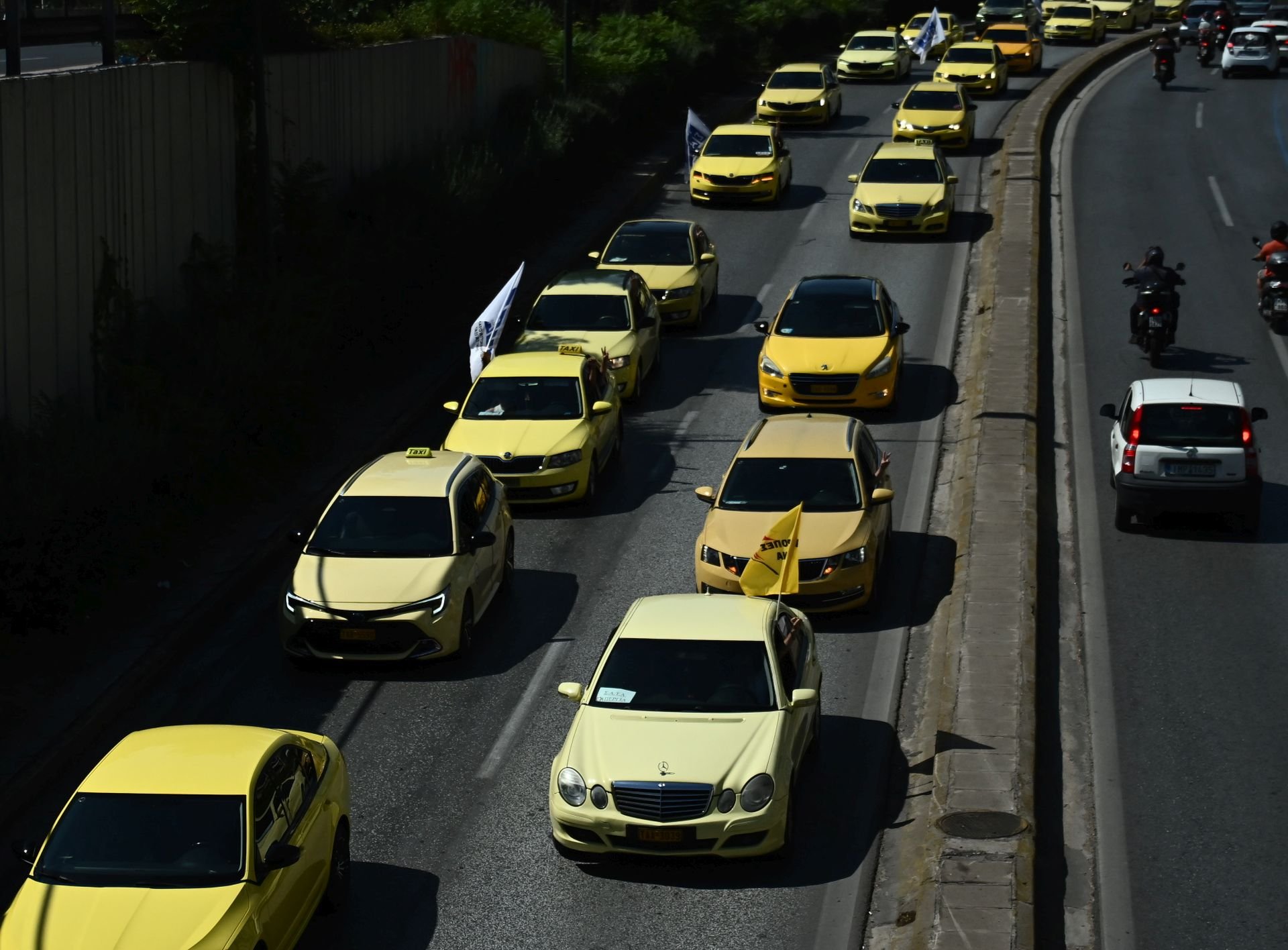 Νέα απεργία 18 ωρών στα ταξί!