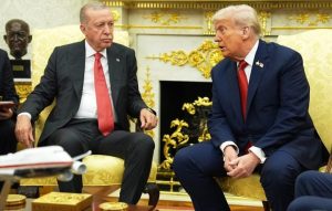 Το «μεγάλο παζάρι» στον Λευκό Οίκο – Τραμπ: «Μπορούμε εύκολα να κάνουμε συμφωνία για τα F-35, αλλά ο Ερντογάν θα πρέπει να κάνει κάτι για μας πρώτα»