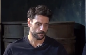 Γιώργος Χρυσοστόμου: Δεν πληρώνομαι για να με παίζουν στο TikTok