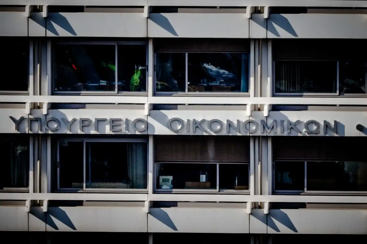 Φόροι έβαλαν 46,5 δις. ευρώ στα κρατικά ταμεία το οκτάμηνο