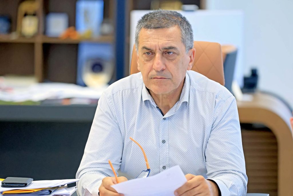 Προκαταβολή των πριμ 2025 και πάγωμα οφειλών στους πληγέντες αιγοπροβατοτρόφους - Τυροκόμος