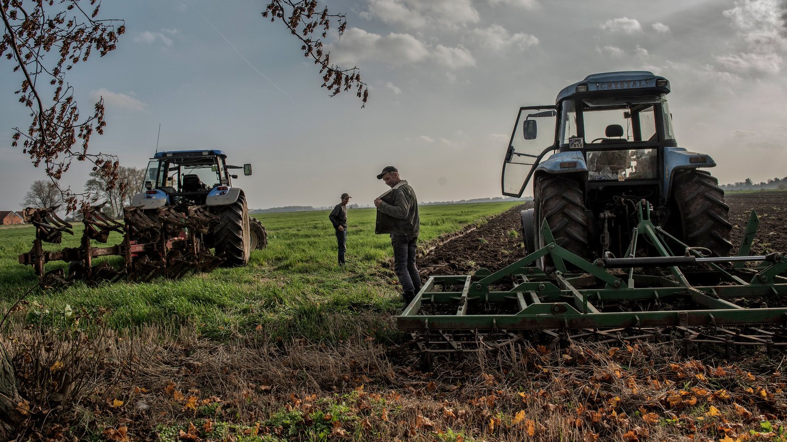Απληρωσιές, χαμηλές τιμές, άνοδος σε λίπασμα, ίσον δύσκολες σπορές
