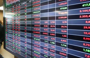 Με νέα πτώση 0,50% έκλεισε το Χρηματιστήριο