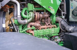 To διαχρονικό best-seller John Deere 6250R ωριμάζει σαν καλό κρασί - Profi