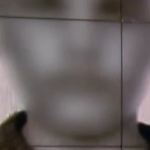 Μητροκτονία στα Τρίκαλα: Προφυλακίστηκε ο 18χρονος που έπνιξε την μάνα του με πετσέτα