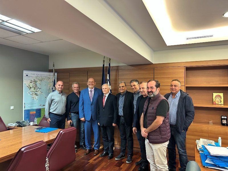 Ενίσχυση εξωστρέφειας ζήτησαν παραγωγικοί φορείς Πελοποννήσου από Ανδριανό