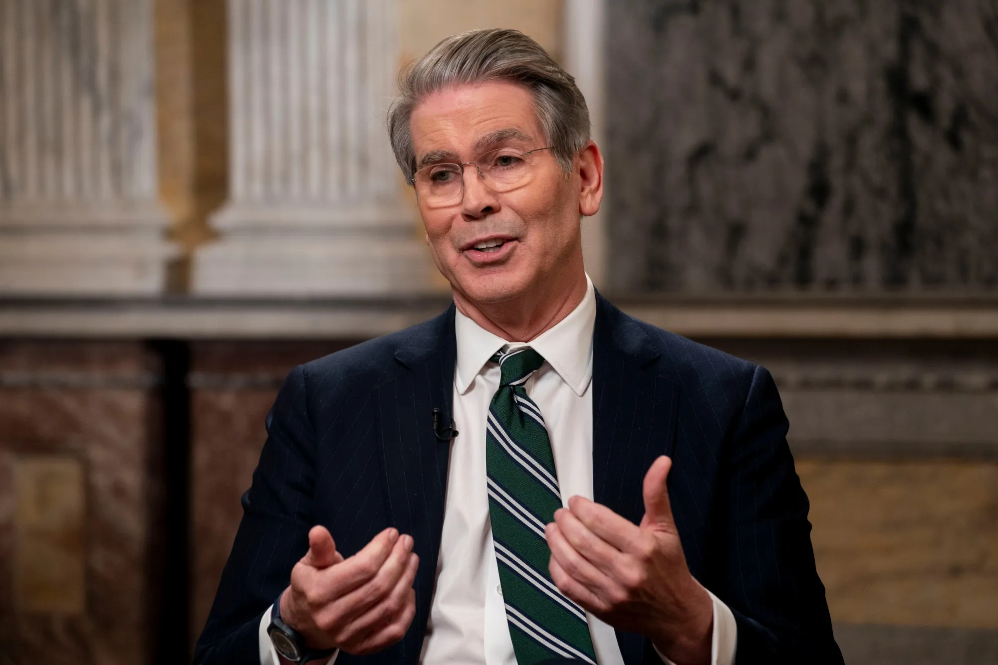 Η Κίνα προσπαθεί να βλάψει την παγκόσμια οικονομία λένε οι ΗΠΑ