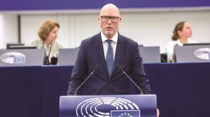 Ξηλώνεται και ο νόμος για τον εταιρικό φόρο, σε δίνη το Πολυετές