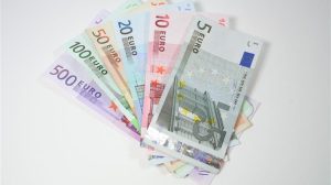 Στο πρόγραμμα «Ανταγωνιστικότητα» το ΤΕΠΙΧ ΙΙΙ για Μικροδάνεια Ανάκαμψης από φυσικές καταστροφές στη Θεσσαλία