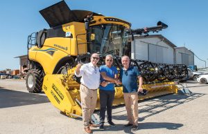 Κανονική απόβαση μηχανημάτων New Holland έλαβε χώρα στη Χαλάστρα - Profi