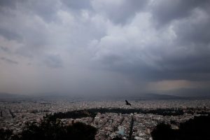Άστατος ο καιρός του Σαββάτου 18/10 με τοπικές βροχές και μεμονωμένες καταιγίδες