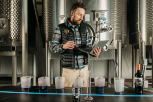 Mε χρονοκαθυστέρηση 15ετίας στην υιοθέτηση νέων τεχνολογιών η βιομηχανία οίνου - Winetrails