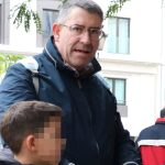 Άκης Παυλόπουλος: Κέρασε για το χρυσό του γιου του!